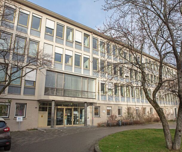 Vor dem Amtsgericht Ludwigsburg geht es um unerlaubtes Verwenden von Kennzeichen verfassungswidriger und terroristischer Organis Vor dem Amtsgericht Ludwigsburg geht es um unerlaubtes Verwenden von Kennzeichen verfassungswidriger und terroristischer Organisationen.