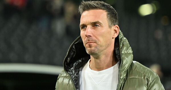 Hannover 96 - Karlsruher SC Hannover 96 - Karlsruher SC