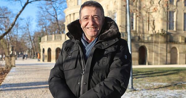 Seit 2022 engagiert sich Christoforos Tsoulopoulos für die Alternative für Deutschland (AfD). Seit 2022 engagiert sich Christoforos Tsoulopoulos für die Alternative für Deutschland (AfD).