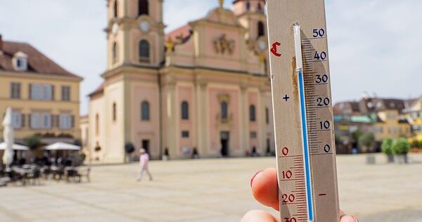 Temperaturen von über 30 Grad waren diesen Sommer auf dem Ludwigsburger Marktplatz Normalität. Temperaturen von über 30 Grad waren diesen Sommer auf dem Ludwigsburger Marktplatz Normalität.