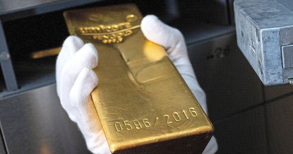 Glänzende Aussicht: Banken wie die LBBW empfehlen, fünf bis zehn Prozent des liquiden Vermögens in Gold anzulegen. Glänzende Aussicht: Banken wie die LBBW empfehlen, fünf bis zehn Prozent des liquiden Vermögens in Gold anzulegen.