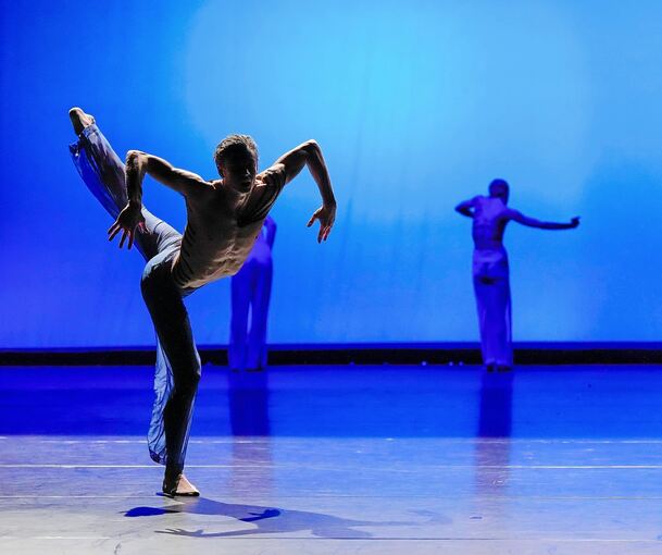 Der Noverre-Abend der jungen Choreographen. Foto: Roman Novitzky/p