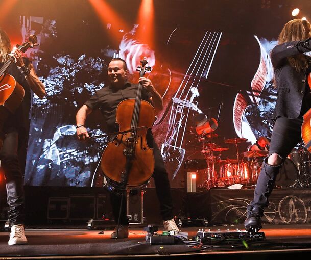 Die Erfinder des Metal-Cellos: Apocalyptica in Ludwigsburg. Foto: Ramona Theiss