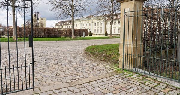 Hereinspaziert: Das Blühende Barock hat die Stelle der Geschäftsführung ausgeschrieben. Ende Oktober ist Bewerbungsschluss. Hereinspaziert: Das Blühende Barock hat die Stelle der Geschäftsführung ausgeschrieben. Ende Oktober ist Bewerbungsschluss.