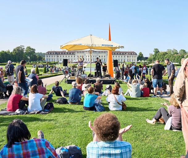 Traumhafte Location, traumhafte Kulisse: Am Wochenende findet im Schlossgarten wieder das beliebte Internationale Strassenmusikfestival statt.