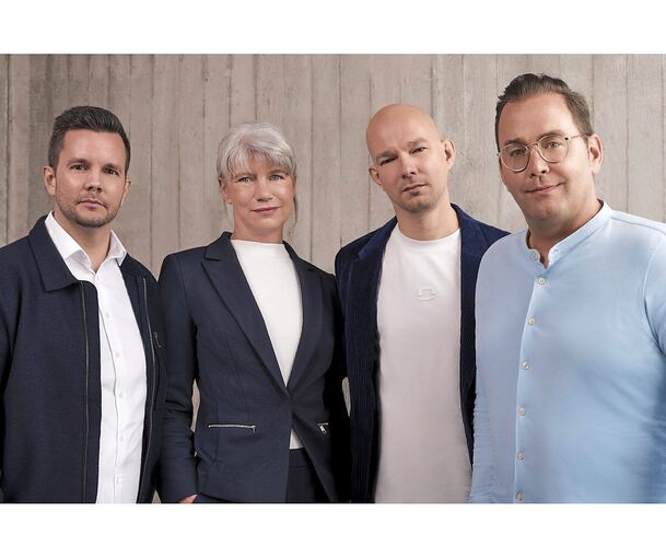 Sie führen die Geschicke der Agentur (von links): Daniel Schneider, Silke Sachse, Bastian Pristl und Andreas Rauscher.