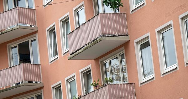 Es gibt zu wenige Wohnungen – und zu wenige davon sind bezahlbar. Foto: Peter Kneffel/dpa Es gibt zu wenige Wohnungen – und zu wenige davon sind bezahlbar.