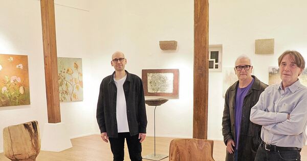 Natur, wohin man blickt: Kai Mailänder, Jürgen Elwert und Gerhard Pflugfelder (von links) in der Ausstellung. Natur, wohin man blickt: Kai Mailänder, Jürgen Elwert und Gerhard Pflugfelder (von links) in der Ausstellung.