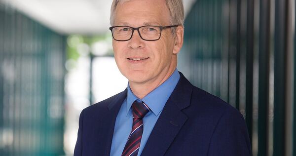 Martin Scheel. Martin Scheel.