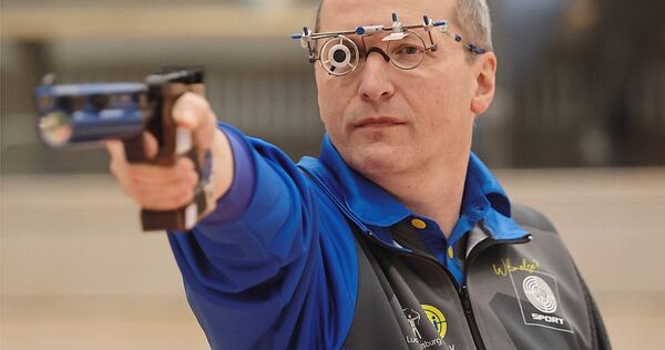 Nur Richard Zechmeister findet beim Heimwettkampf zur Normalform. Foto: Baumann Nur Richard Zechmeister findet beim Heimwettkampf zur Normalform.