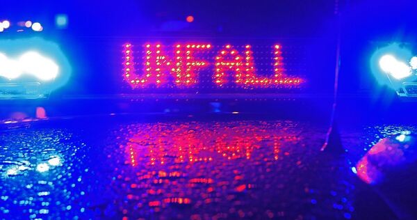 Der Unfall ist in der Nacht passiert. Der Unfall ist in der Nacht passiert.