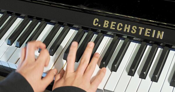 1535 junge Musikerinnen und Musiker stellen sich beim Landeswettbewerb von „Jugend musiziert“ in Ditzingen vor. 1535 junge Musikerinnen und Musiker stellen sich beim Landeswettbewerb von „Jugend musiziert“ in Ditzingen vor.