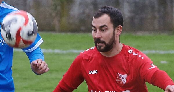 Einst Spieler, jetzt Coach: Kevin Merkler berichtet von den Vorbereitugssorgen des TASV. Einst Spieler, jetzt Coach: Kevin Merkler berichtet von den Vorbereitungssorgen des TASV.