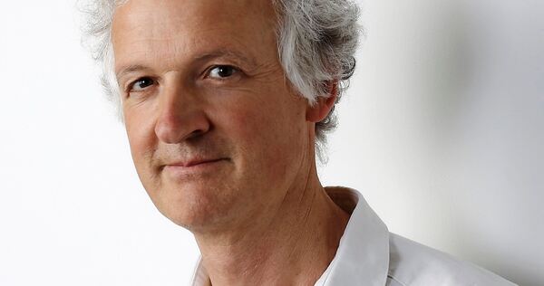 Von Thomas Hummel stammt das Werk „Brenne, verbrenne meine Fackel!“ für 5 Trompeten, 2 Keyboards und Violoncello. Von Thomas Hummel stammt das Werk „Brenne, verbrenne meine Fackel!“ für 5 Trompeten, 2 Keyboards und Violoncello.