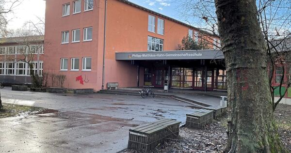 Ein Schaden in sechsstelliger Höhe entstand bei einem Brandanschlag auf die Gemeinschaftsschule. Die Stadt will jetzt mit Videoü Ein Schaden in sechsstelliger Höhe entstand bei einem Brandanschlag auf die Gemeinschaftsschule. Die Stadt will jetzt mit Videoüberwachung reagieren.