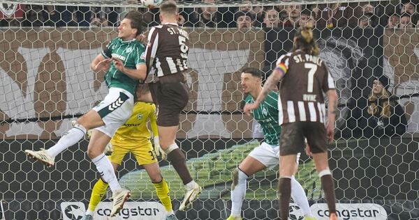 FC St. Pauli - Werder Bremen FC St. Pauli - Werder Bremen