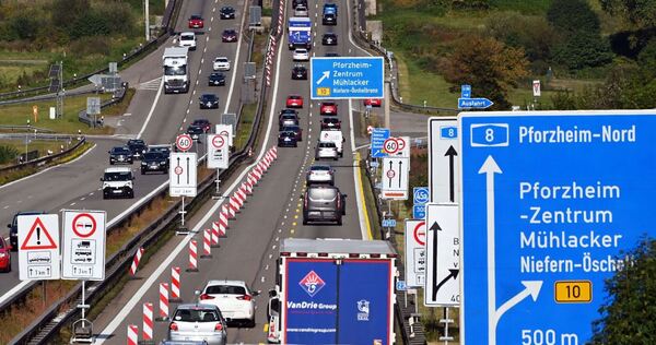 Ausbau der A8 bei Pforzheim Ausbau der A8 bei Pforzheim