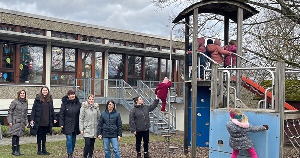 Die Eltern schätzen den Kindergarten im Martinshaus, manche haben ihn einst auch selbst besucht. Die Eltern schätzen den Kindergarten im Martinshaus, manche haben ihn einst auch selbst besucht.