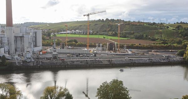 Die Klärschlammverbrennungsanlage in Walheim wächst und wächst. Die Klärschlammverbrennungsanlage in Walheim wächst und wächst.