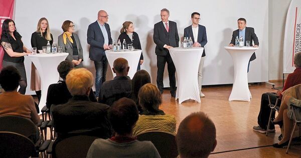 Die Kandidaten aus dem Wahlkreis Ludwigsburg stellen sich den Fragen der Chefredaktion. Die Kandidaten aus dem Wahlkreis Ludwigsburg stellen sich den Fragen der Chefredaktion.