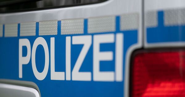 Symbolbild Polizeiauto Symbolbild Polizeiauto