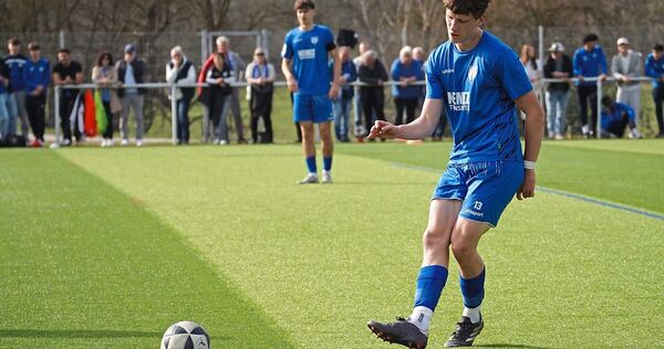 Mischen die Liga auf: Robert Schneider und der SGV Freiberg. Foto: Baumann Mischen die Liga auf: Robert Schneider und der SGV Freiberg.