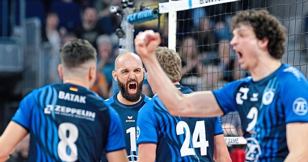 Spielt seine Erfahrung aus: Friedrichshafens Vojin Cacic. Foto: dpa Spielt seine Erfahrung aus: Friedrichshafens Vojin Cacic.