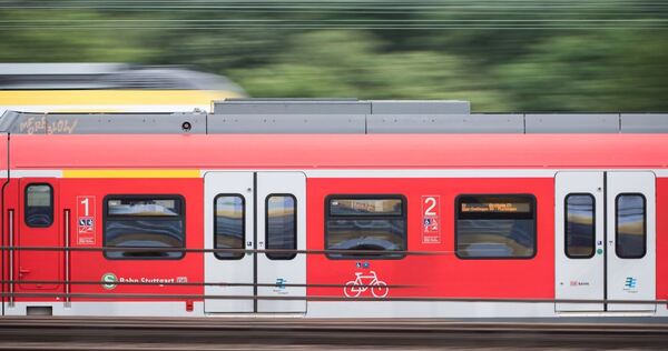 S-Bahn Symbolbild S-Bahn Symbolbild