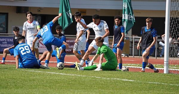 Viel Betrieb vor dem Freiberger Tor. Foto: SGV Viel Betrieb vor dem Freiberger Tor.