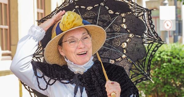 Ludwigsburger Stadtführungen sind beim Publikum beliebt. Ludwigsburger Stadtführungen sind beim Publikum beliebt.