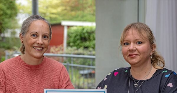 Anna Scheper und Nicole Dries kämpfen dafür, dass die Ganztagsbetreuung an den sonderpädagogischen Bildungs- und Beratungszentre Anna Scheper und Nicole Dries kämpfen dafür, dass die Ganztagsbetreuung an den sonderpädagogischen Bildungs- und Beratungszentren nicht exorbitant mehr kostet als an der Regel-Grundschule.