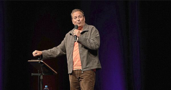 Humorist Dieter Nuhr fühlt sich manchmal wie ein Musiker auf der Titanic: „Ich bin ein alter weißer Mann.“ Humorist Dieter Nuhr fühlt sich manchmal wie ein Musiker auf der Titanic: „Ich bin ein alter weißer Mann.“