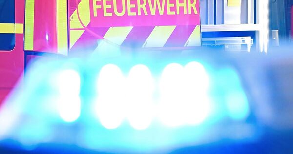 Auf dem Friedhof hat ein Abfallbehälter gebrannt Auf dem Friedhof hat ein Abfallbehälter gebrannt