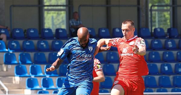 Bei Meghon Valpoort (links) und dem SGV Freiberg ist scheinbar die Luft raus, Philipp Schulz und der FSV Mainz 05 II rücken dem Bei Meghon Valpoort (links) und dem SGV Freiberg ist scheinbar die Luft raus, Philipp Schulz und der FSV Mainz 05 II rücken dem Tabellenzweiten nun im Schlussspurt auf die Pelle.