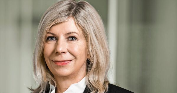 Ulrike Paul ist Präsidentin der Rechtsanwaltskammer Stuttgart und Fachanwältin für Strafrecht. Ulrike Paul ist Präsidentin der Rechtsanwaltskammer Stuttgart und Fachanwältin für Strafrecht.