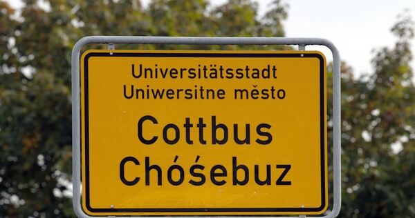 Ortseingangsschild - Cottbus Ortseingangsschild - Cottbus