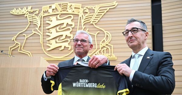 Özdemir wird Ministerpräsident von Baden-Württemberg Özdemir wird Ministerpräsident von Baden-Württemberg