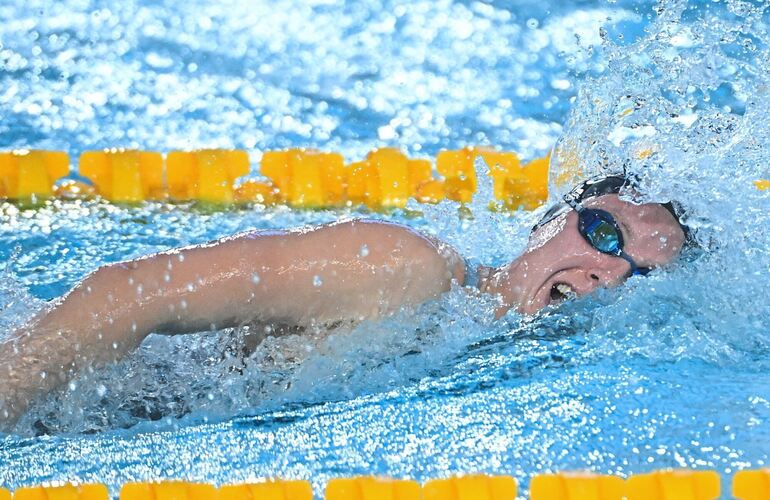Ein Schwimmer zieht seine Bahnen: Im Markgröninger Stadtbad könnte das bereits ab diesem Sommer vorbei sein. Ein Schwimmer zieht seine Bahnen: Im Markgröninger Stadtbad könnte das bereits ab diesem Sommer vorbei sein.