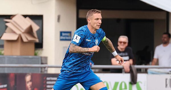 Abschied nach vielen Jahren: Marco Kehl-Gomez absolvierte in Alzenau sein letztes Spiel für den SGV Freiberg. Abschied nach vielen Jahren: Marco Kehl-Gomez absolvierte in Alzenau sein letztes Spiel für den SGV Freiberg.