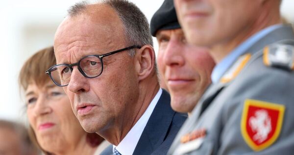 Feierliches Gelöbnis der Bundeswehr Feierliches Gelöbnis der Bundeswehr