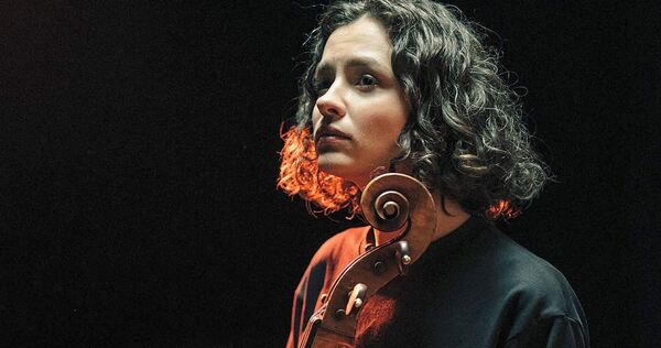 Anastasia Kobekina gastiert am Wochenende mit dem Kammerorchester Basel im Forum. Anastasia Kobekina gastiert am Wochenende mit dem Kammerorchester Basel im Forum.