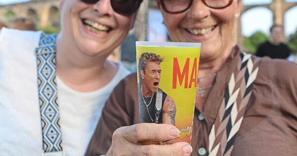 Bereit für das Konzert. Bereit für das Konzert.