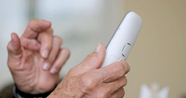Ein Senior aus Markgröningen wurde Opfer eines Telefonbetrugs. Ein Senior aus Markgröningen wurde Opfer eines Telefonbetrugs.