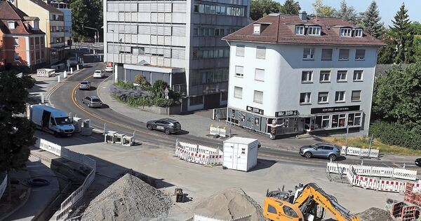 Großbaustelle B27 in Bietigheim: Seit fast anderthalb Jahren brauchen Autofahrer hier gute Nerven. Großbaustelle B27 in Bietigheim: Seit fast anderthalb Jahren brauchen Autofahrer hier gute Nerven.
