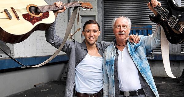 Bringen die Beatles nach Besigheim: Micha Scholer (links) und Ernst Silberhorn. Bringen die Beatles nach Besigheim: Micha Scholer (links) und Ernst Silberhorn.