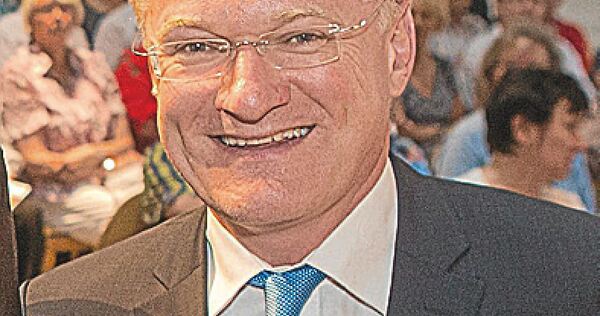 Utz Remlinger ist seit 2016 Vize-Regierunspräsident in Tübingen. Zuvor war er von 2007 an stellvertretender Landrat im Kreis Lud Utz Remlinger ist seit 2016 Vize-Regierunspräsident in Tübingen. Zuvor war er von 2007 an stellvertretender Landrat im Kreis Ludwigsburg und lebte mehrere Jahre in Bietigheim-Bissingen.