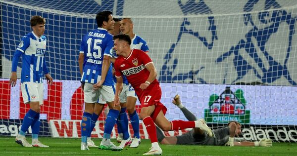 Dzenan Pejcinovic Dzenan Pejcinovic