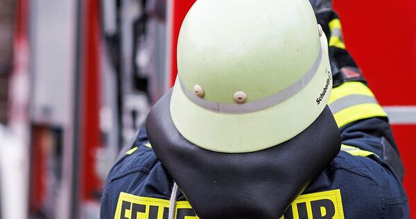 Die Feuerwehr musste in die Stuttgarter Straße in Tamm ausrücken. Die Feuerwehr musste in die Stuttgarter Straße in Tamm ausrücken.