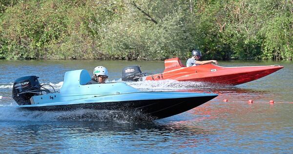 Schnell unterwegs: Auf dem Neckar hat am Wochenende das Bootsrennen „Match Race“ stattgefunden. Schnell unterwegs: Auf dem Neckar hat am Wochenende das Bootsrennen „Match Race“ stattgefunden.
