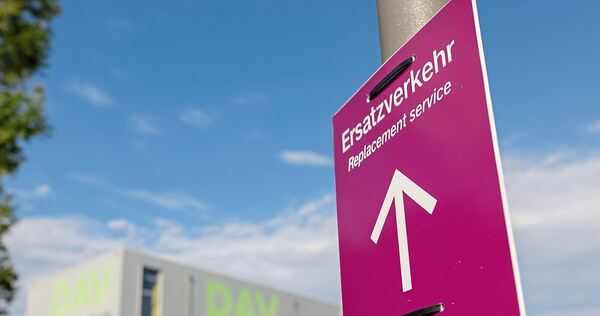 Aktuell gibt es nur nachts einen Schienenersatzverkehr zwischen Ludwigsburg und Bietigheim, demnächst dann aber erneut zwischen Aktuell gibt es nur nachts einen Schienenersatzverkehr zwischen Ludwigsburg und Bietigheim, demnächst dann aber erneut zwischen Bietigheim und Heilbronn auch tagsüber.